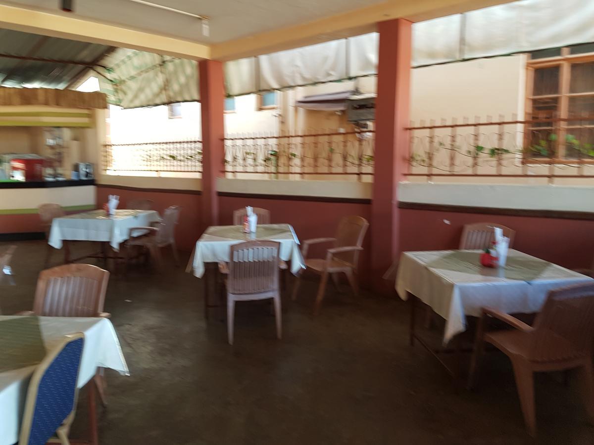 Melvic Inn Кісуму Екстер'єр фото